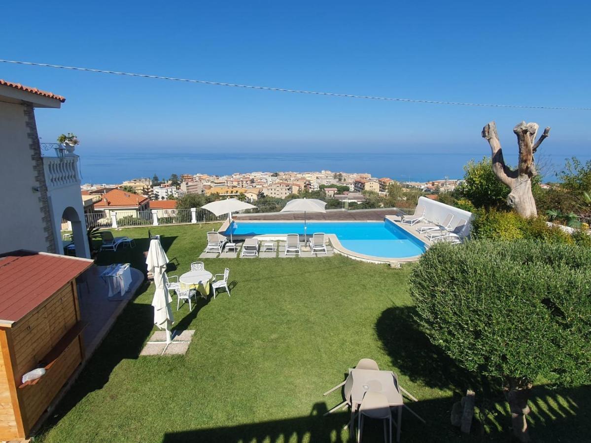 Appartamenti Borgo Panoramico N.2 โตรเปอา ภายนอก รูปภาพ