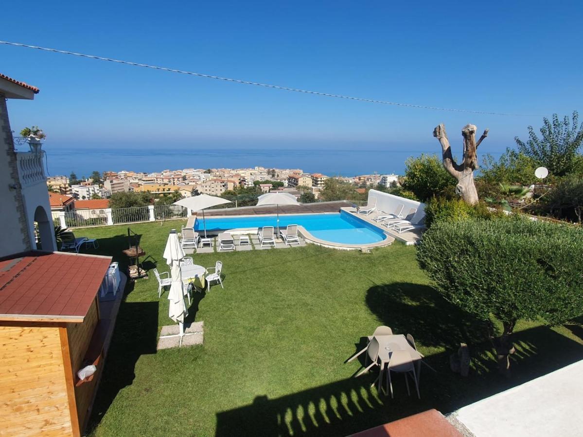 Appartamenti Borgo Panoramico N.2 โตรเปอา ภายนอก รูปภาพ