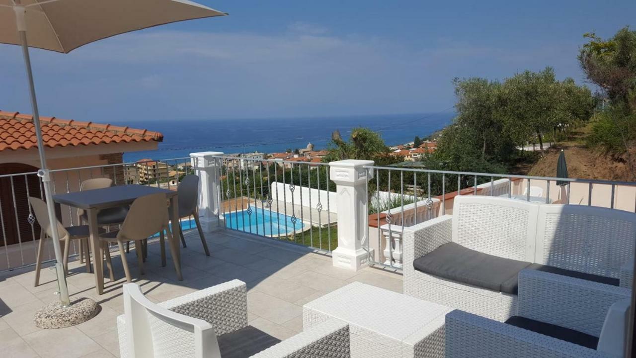 Appartamenti Borgo Panoramico N.2 โตรเปอา ภายนอก รูปภาพ
